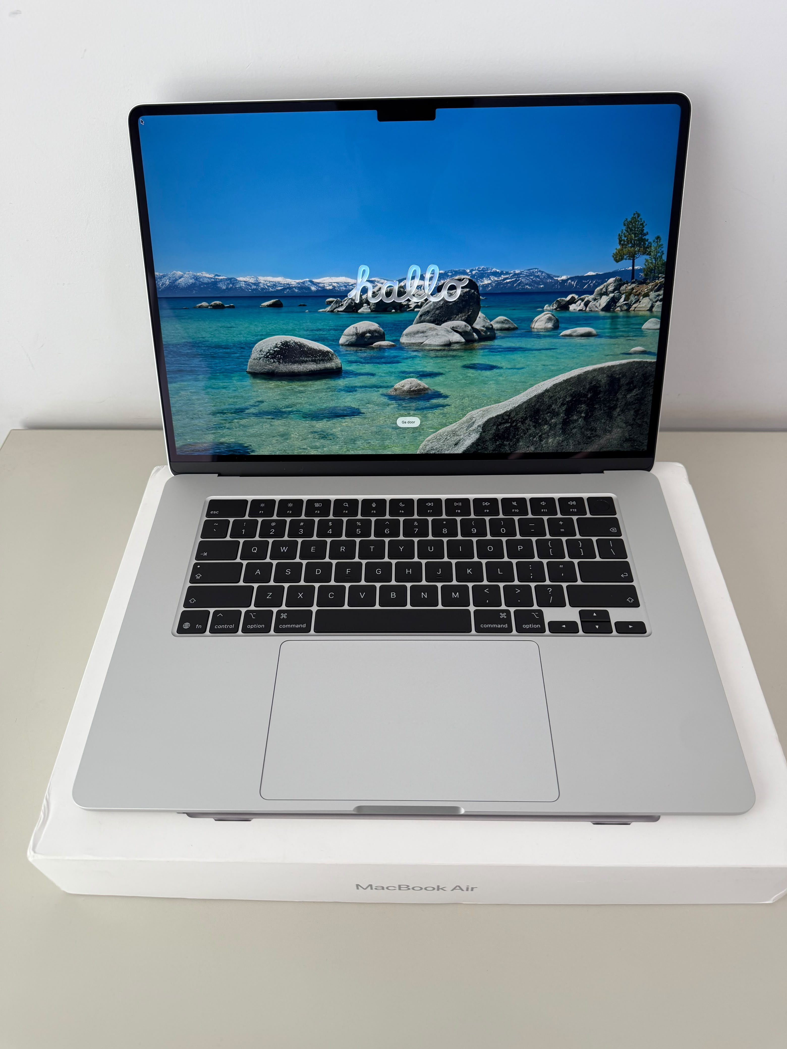 MacBook Air 15" (2026) M5 / 16GB / 512GB SSD -  Prateado - Seminovo